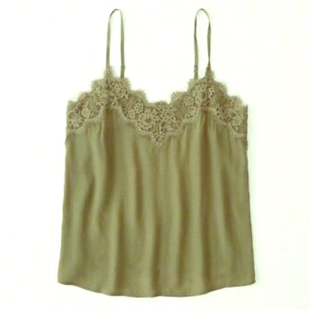 • NWOT • Abercrombie Lace Tank •